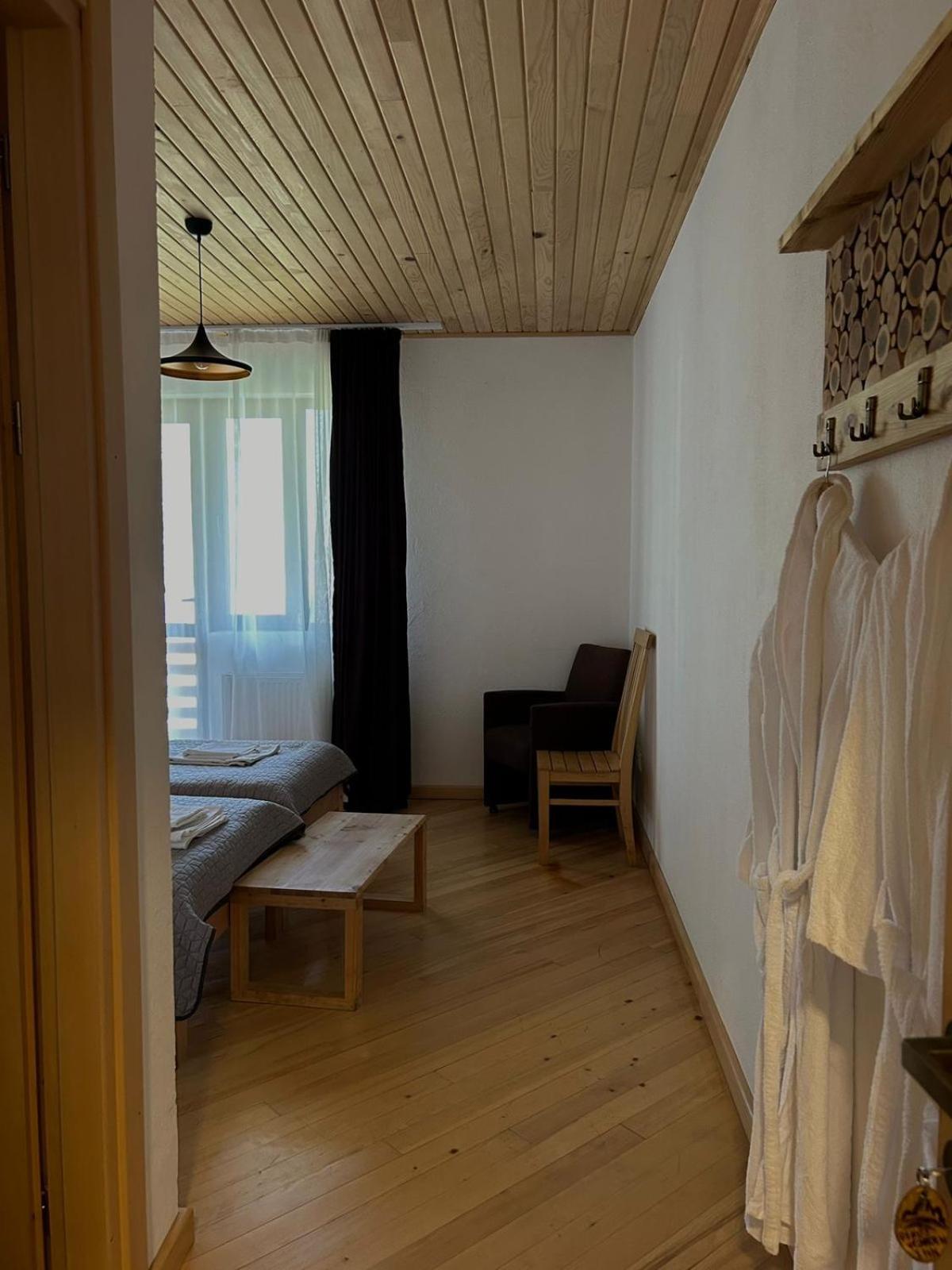 Beko'S Garden Inn Mestia Eksteriør bilde